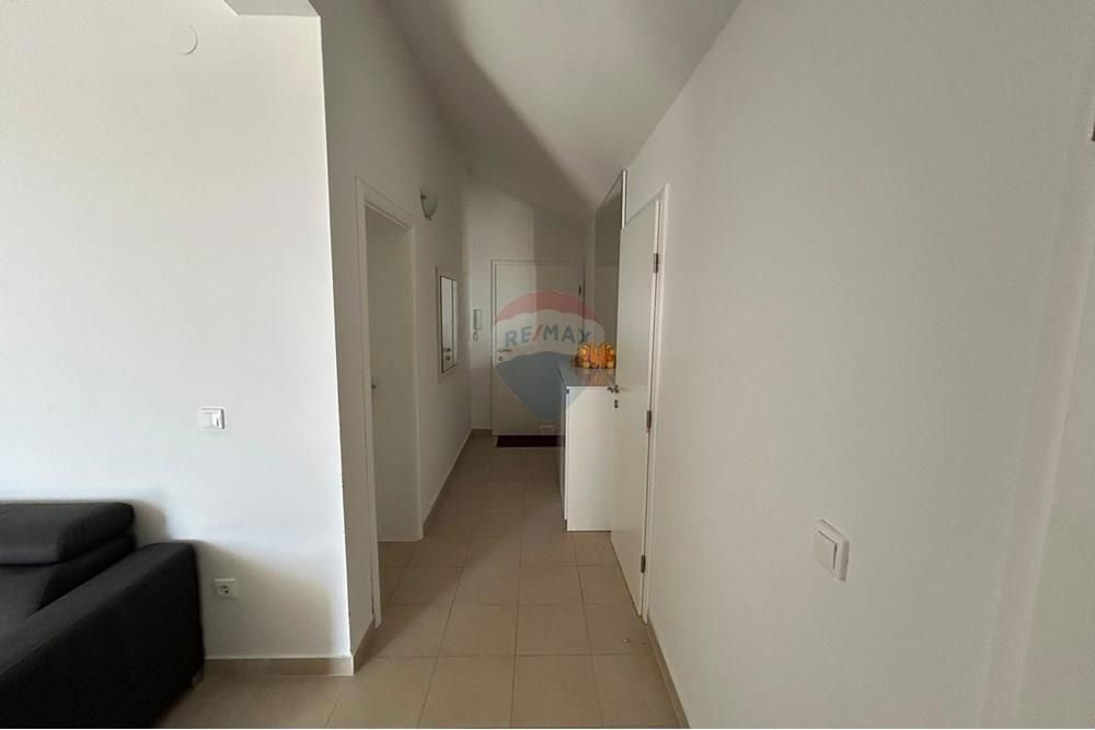 Stanovanje Novalja, 68,90m2
