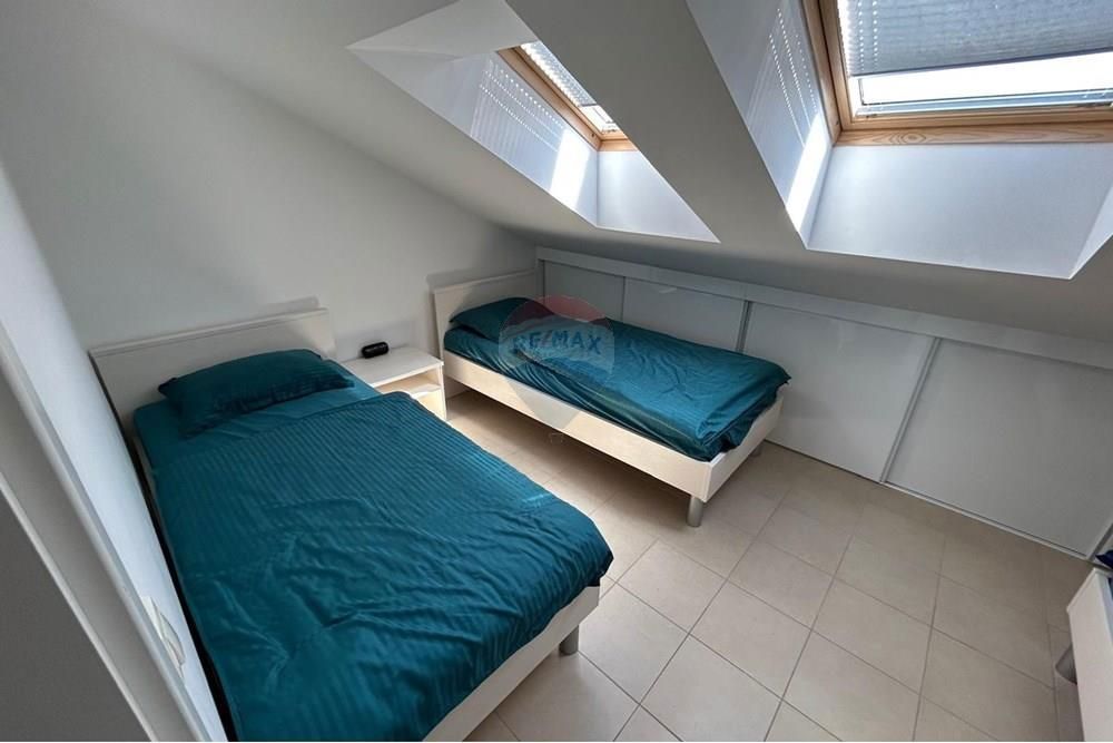 Stanovanje Novalja, 68,90m2