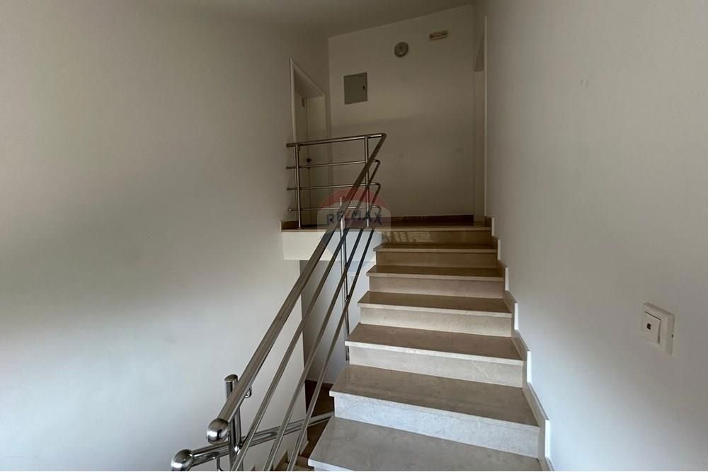 Stanovanje Novalja, 68,90m2