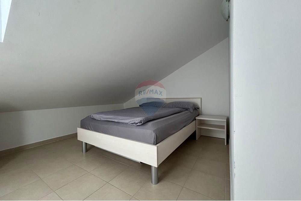 Stanovanje Novalja, 68,90m2