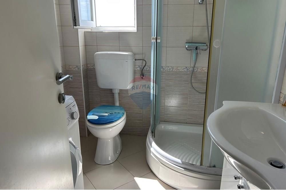 Stanovanje Novalja, 68,90m2