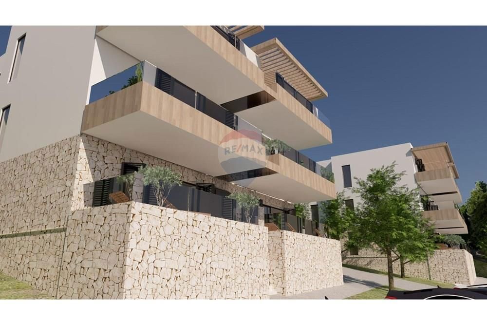 Stanovanje Novalja, 60m2