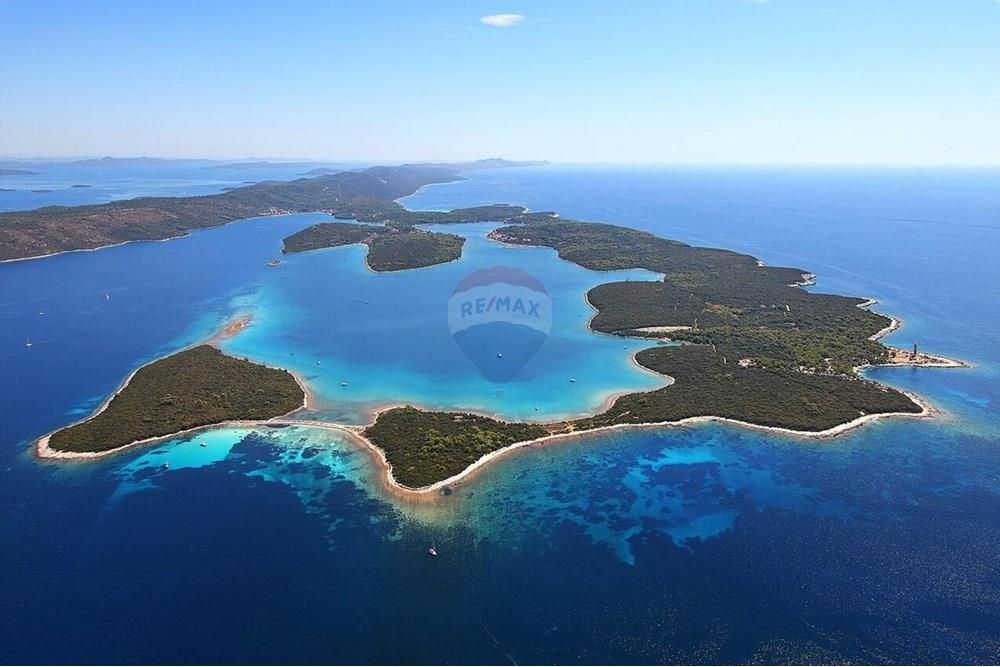 Zemljišče Veli Rat, Sali, 1.156m2