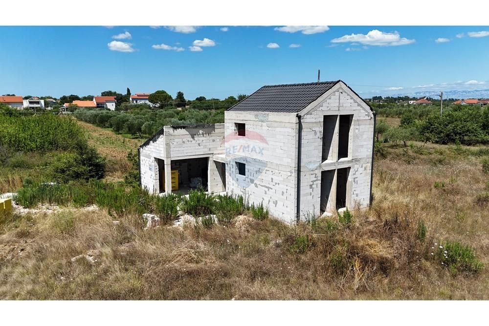 Hiša Zemunik Donji, 163m2