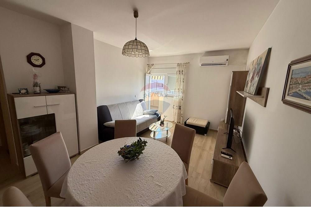 Stanovanje Crvene kuće, Zadar, 60,30m2