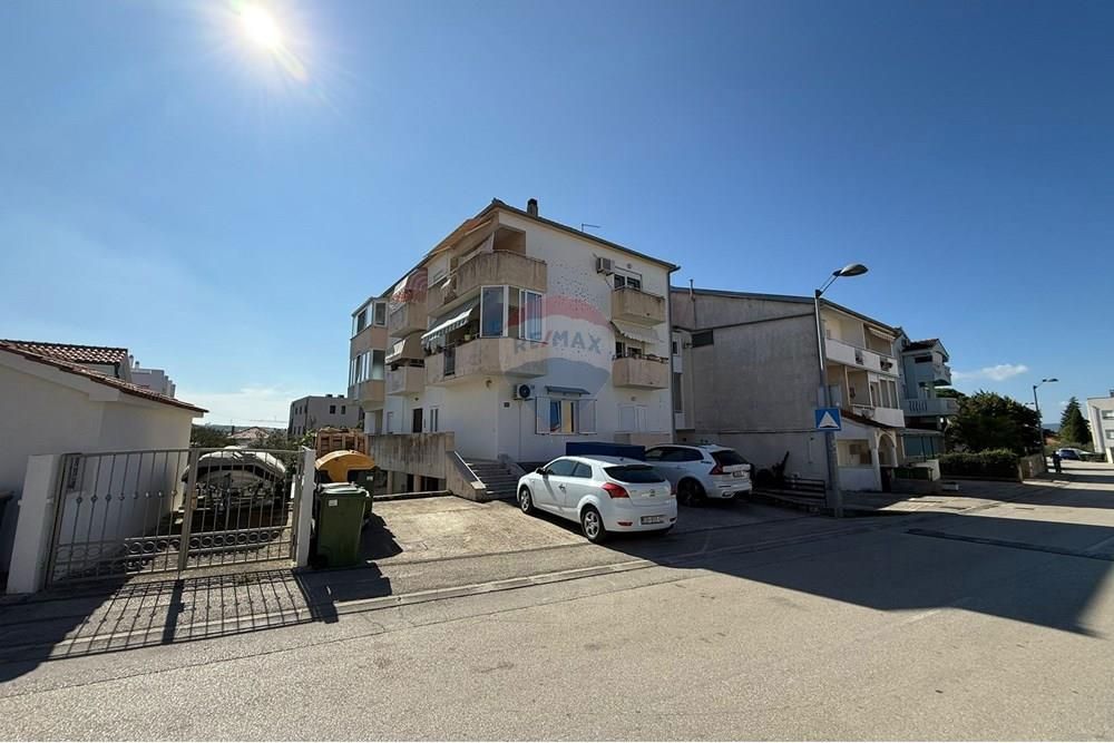 Stanovanje Crvene kuće, Zadar, 60,30m2
