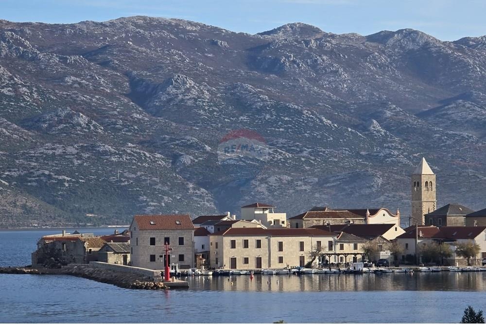 Hiša Vinjerac, Posedarje, 441m2