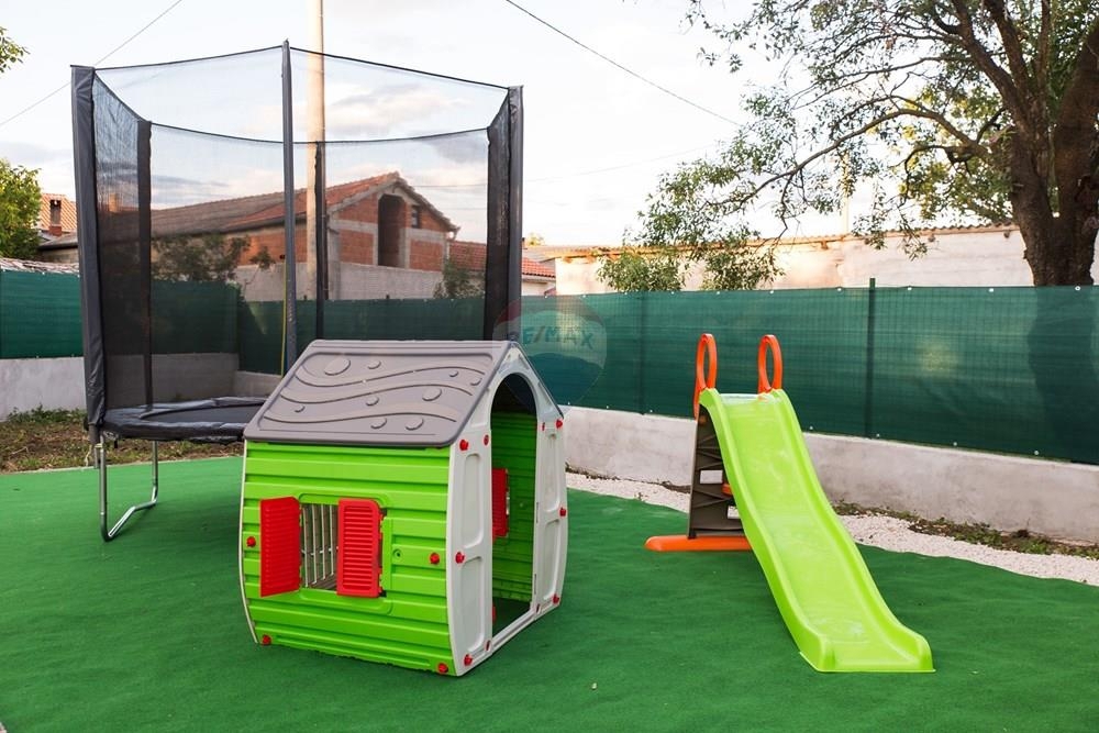 Hiša Perušić, 188m2