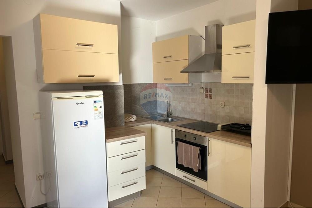 Stanovanje Novalja, 60,73m2