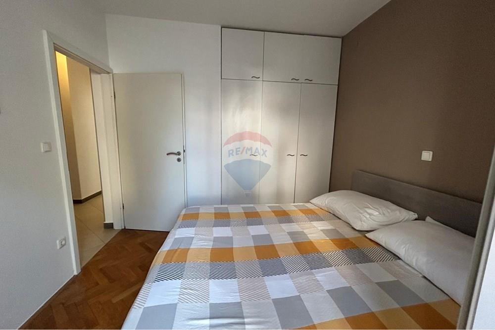 Stanovanje Novalja, 60,73m2