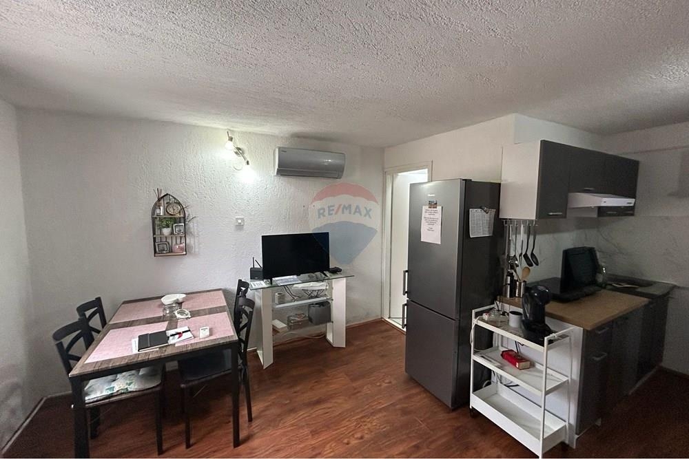 Stanovanje Karlobag, 36,43m2