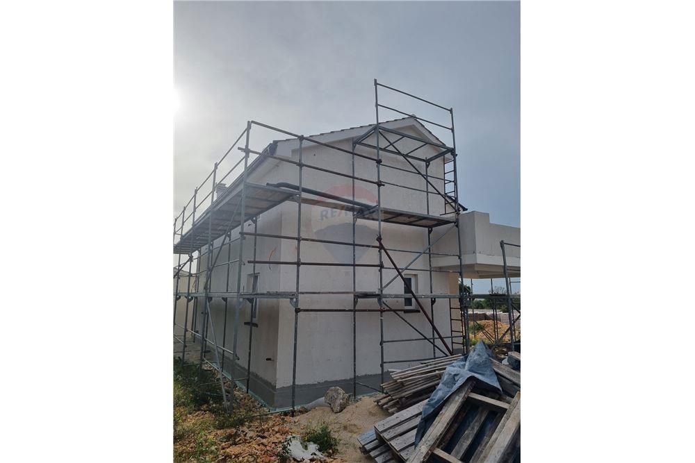 Hiša Vrsi, 165m2