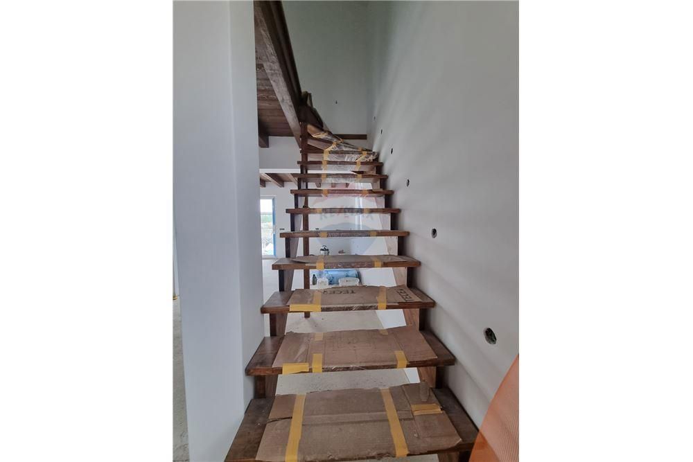 Hiša Vrsi, 165m2