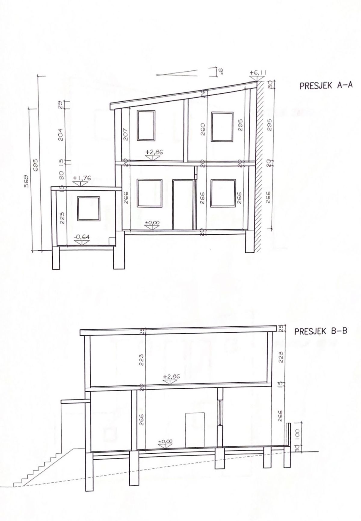 Hiša Gornji Karin, Obrovac, 185m2