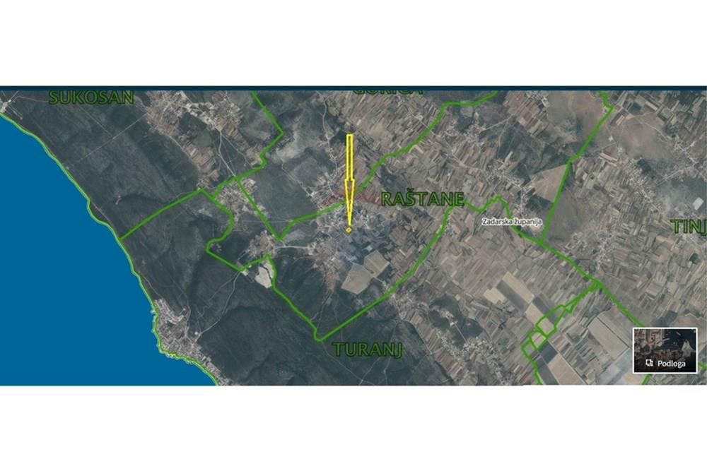 Zemljišče Donje Raštane, Sveti Filip I Jakov, 1.024m2