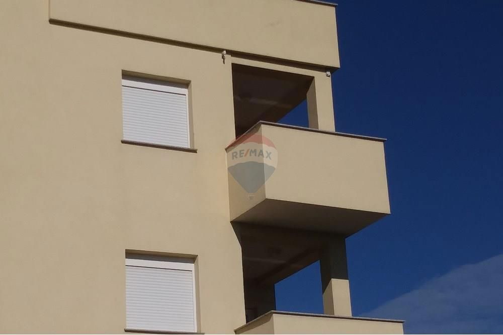 POSEDARJE, DVOSOBNO STANOVANJE S POGLEDOM NA MORJE