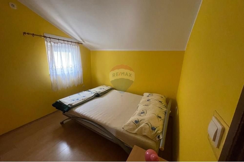 Hiša Gornji Karin, Obrovac, 170m2