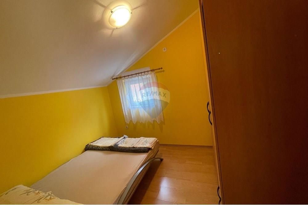 Hiša Gornji Karin, Obrovac, 170m2