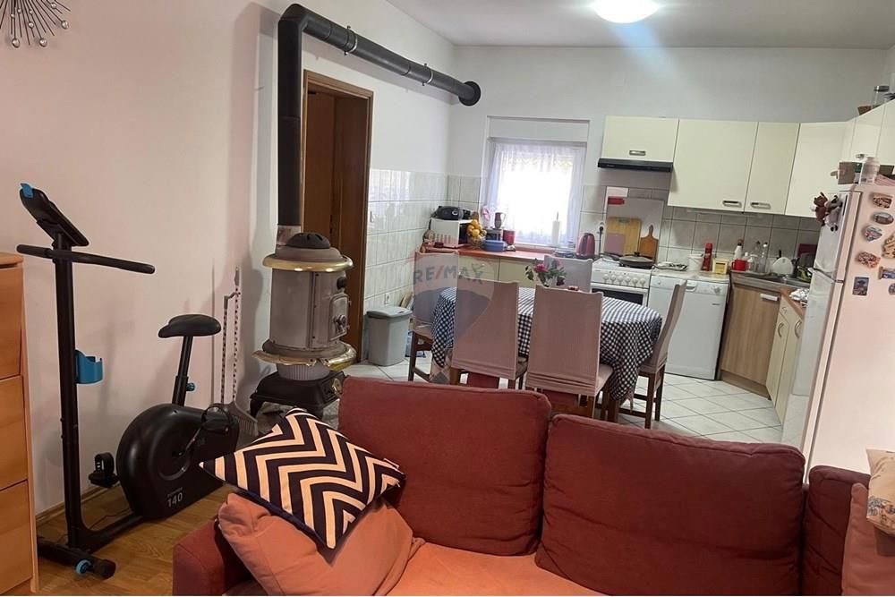 Hiša Gornji Karin, Obrovac, 170m2