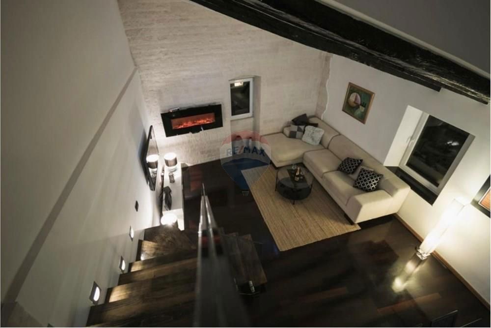 Stanovanje Grad, Šibenik, 90m2