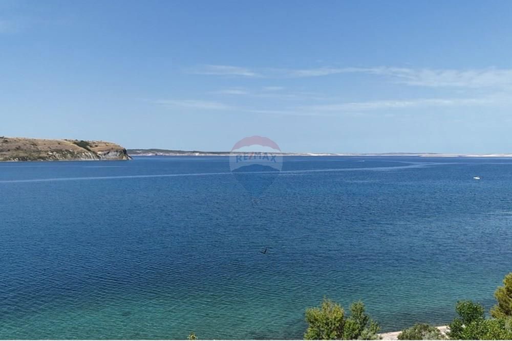 Zemljišče Rtina, Ražanac, 1.000m2