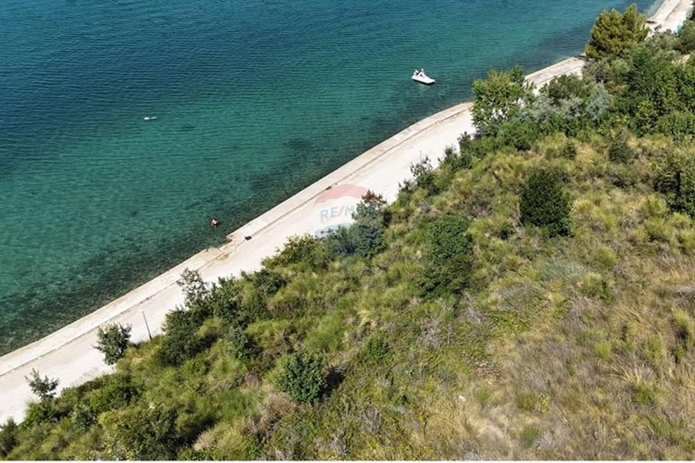 Zemljišče Rtina, Ražanac, 1.000m2