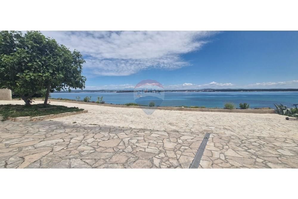 Apartma Tkon, 47m2