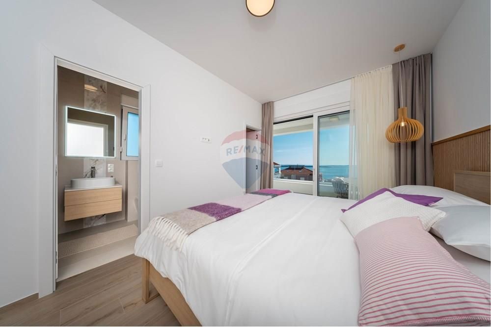 Hiša Mandre, Kolan, 220m2