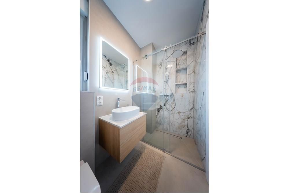 Hiša Mandre, Kolan, 220m2