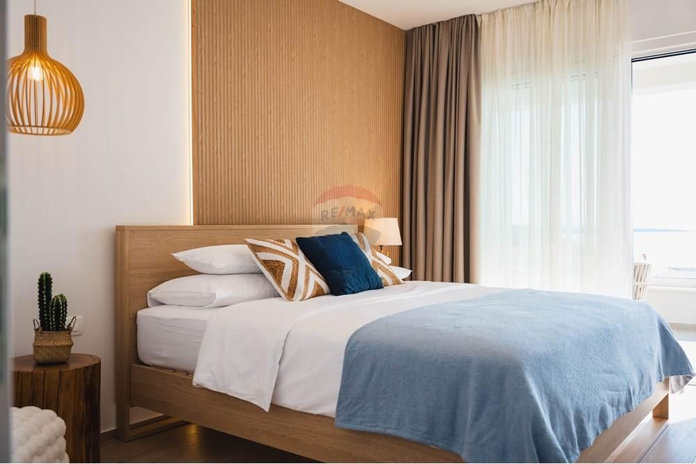 Hiša Mandre, Kolan, 220m2