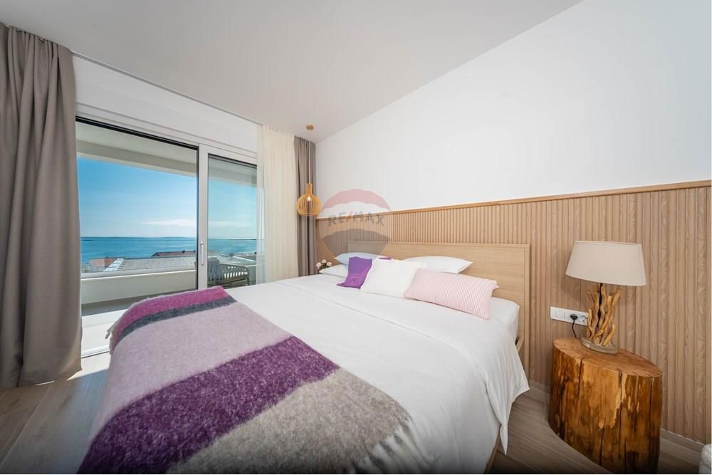 Hiša Mandre, Kolan, 220m2