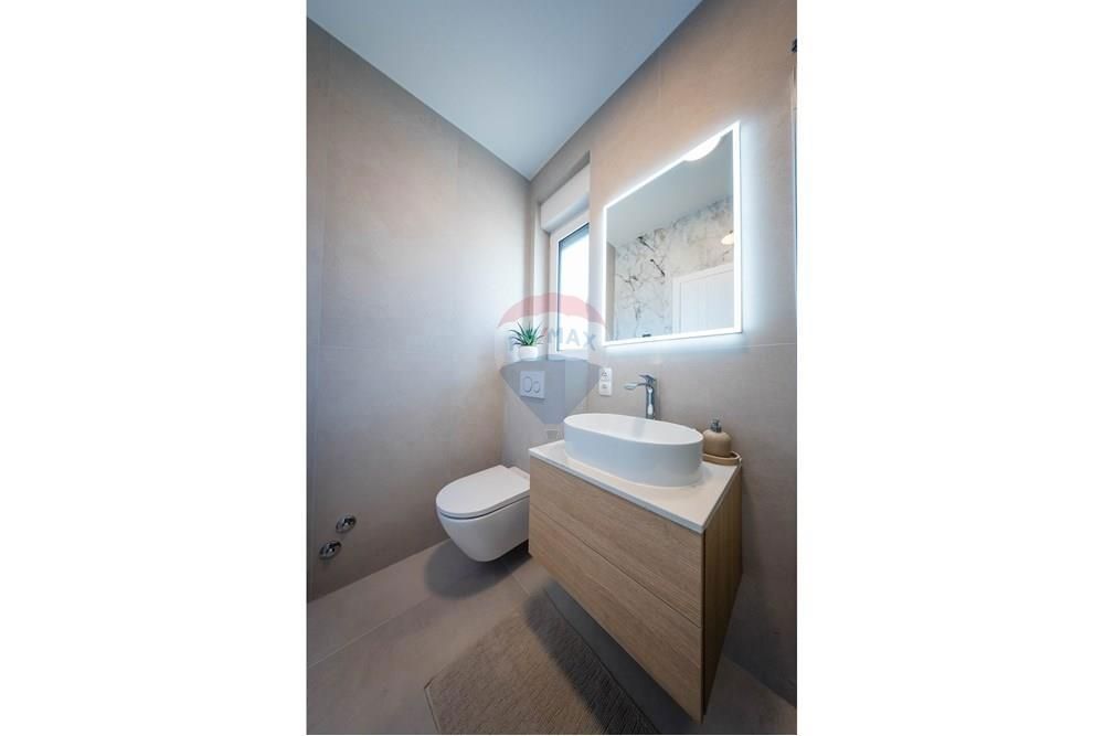 Hiša Mandre, Kolan, 220m2