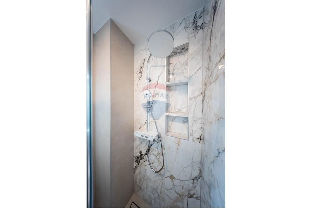 Hiša Mandre, Kolan, 220m2