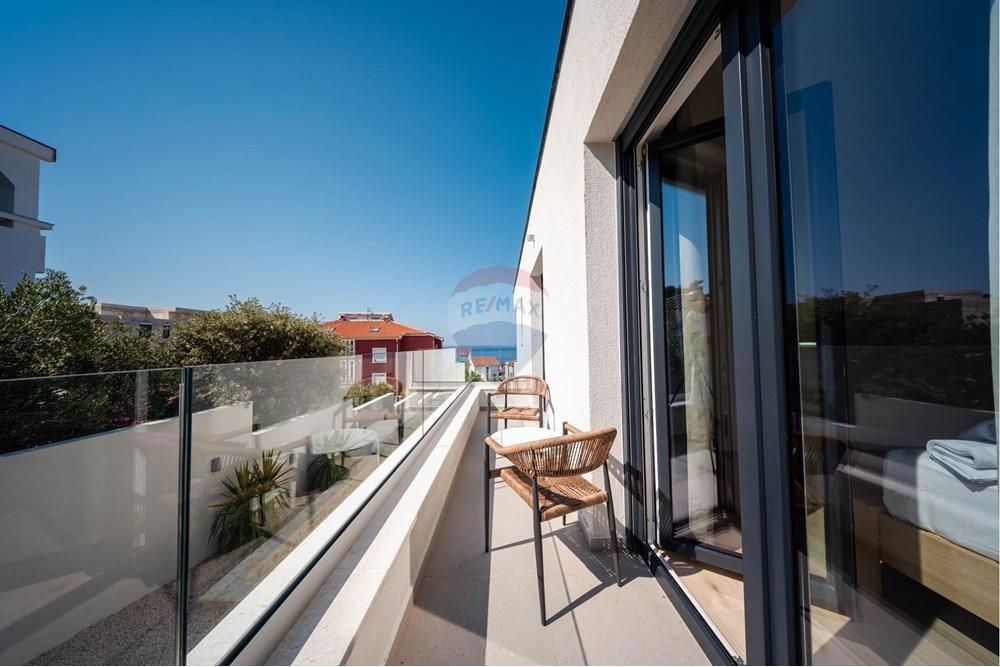 Hiša Mandre, Kolan, 220m2
