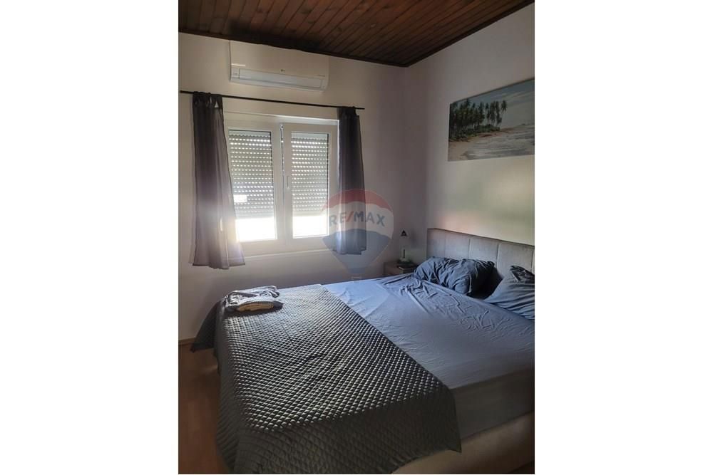 Hiša Košljun, Pag, 95m2