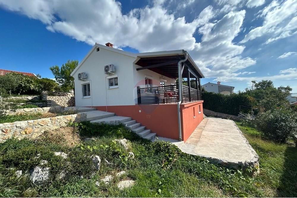 Hiša Košljun, Pag, 95m2