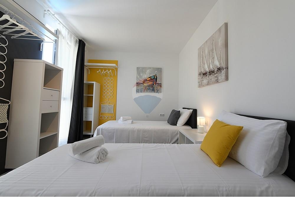 Hiša Stara Novalja, Novalja, 104m2