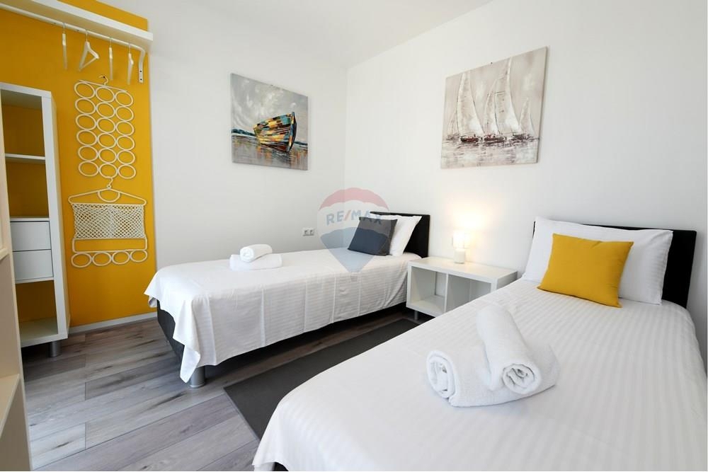 Hiša Stara Novalja, Novalja, 104m2