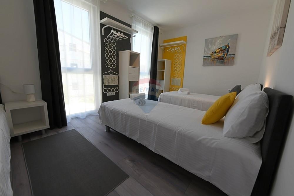 Hiša Stara Novalja, Novalja, 104m2