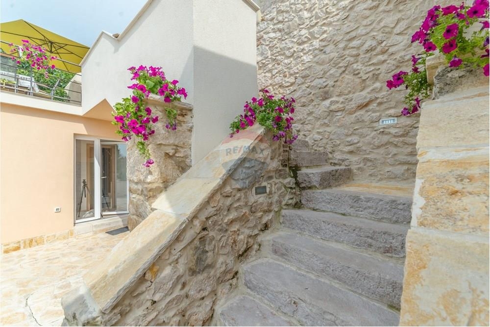 Hiša Ploča, Zadar, 145m2