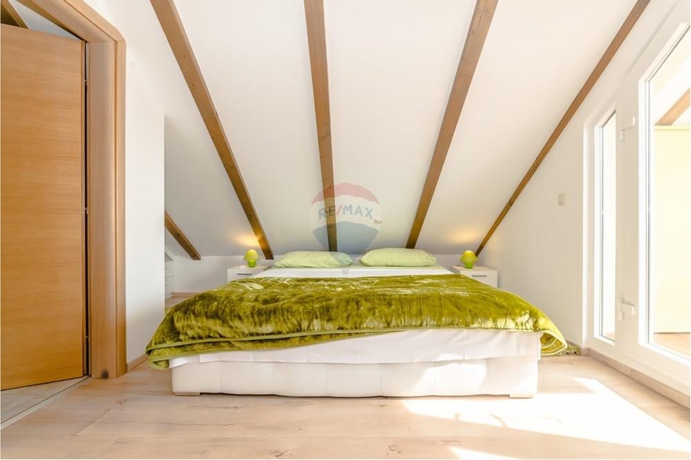 Hiša Ploča, Zadar, 145m2