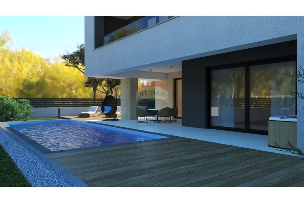 Hiša Privlaka, 200m2