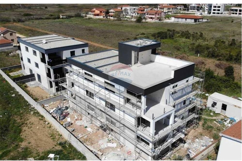 Apartma Privlaka, 75,30m2