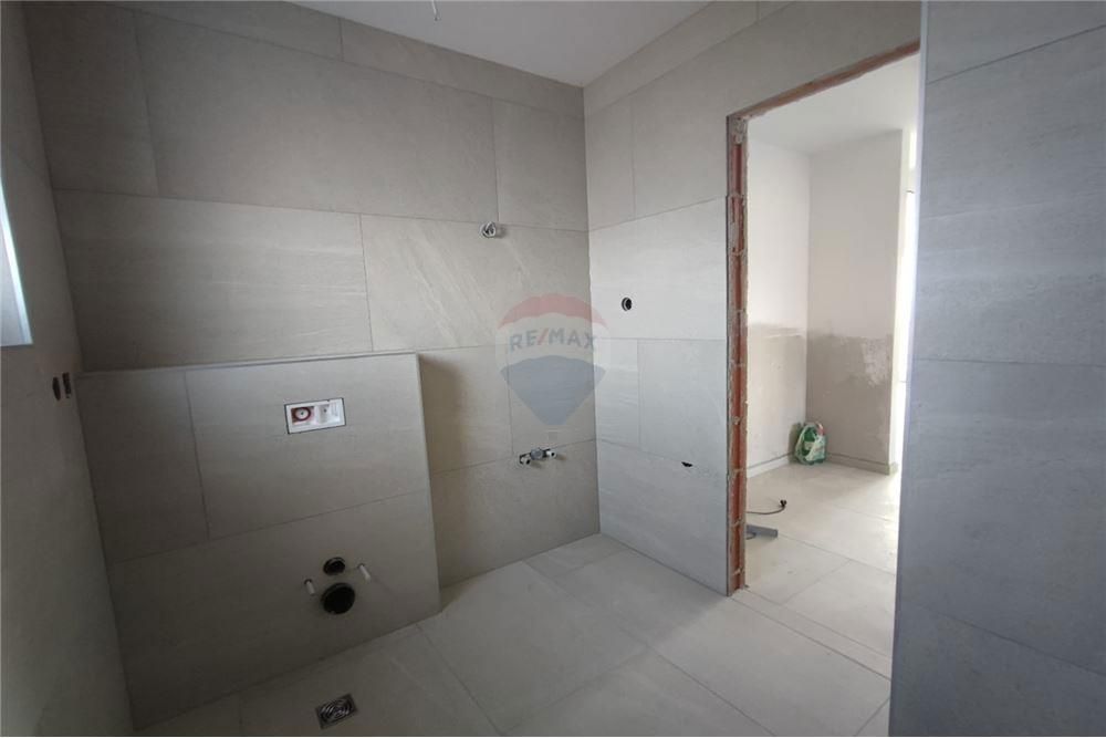 Apartma Privlaka, 75,30m2