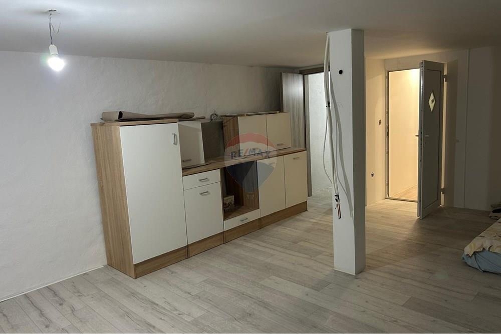 Apartma Pag, 34m2
