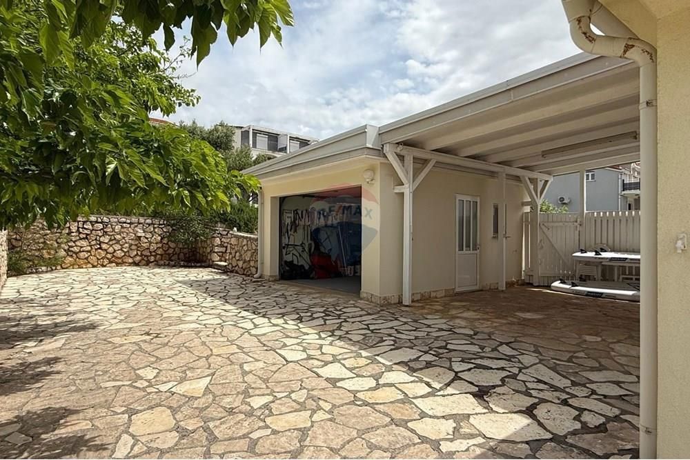 Hiša Stara Novalja, Novalja, 254m2