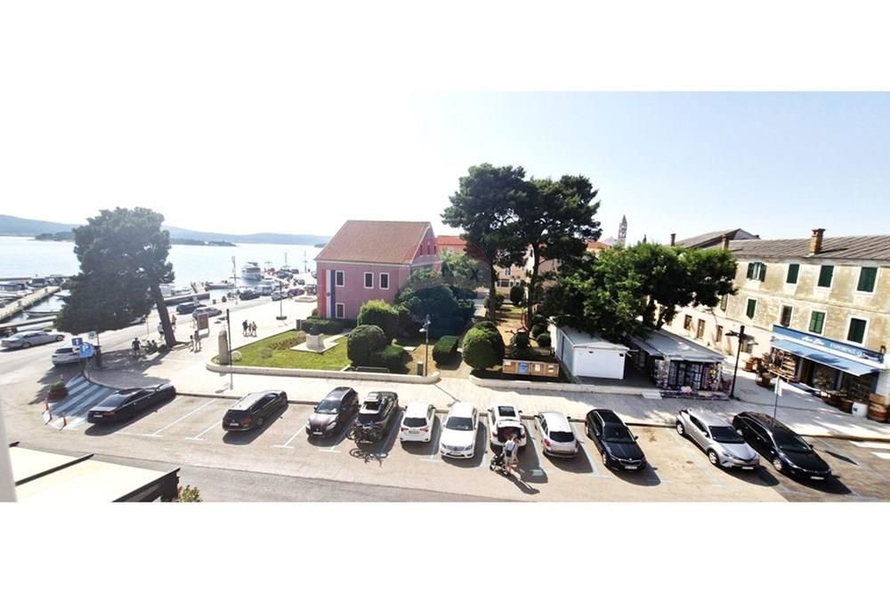Stanovanje Biograd na Moru, 61m2