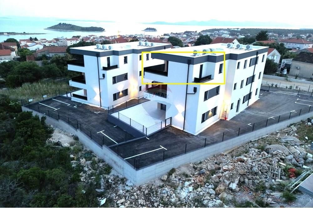 Stanovanje Pakoštane, 65,29m2