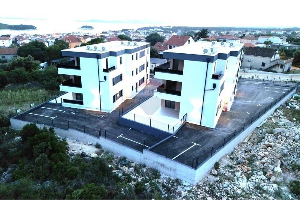 Stanovanje Pakoštane, 65,29m2