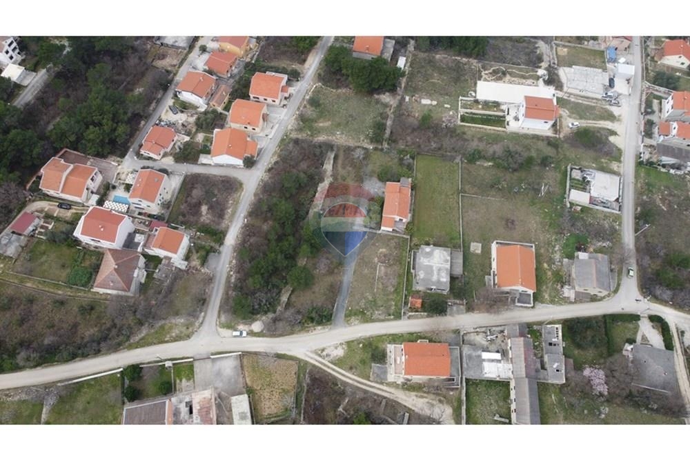 Zemljišče Novigrad, 462m2